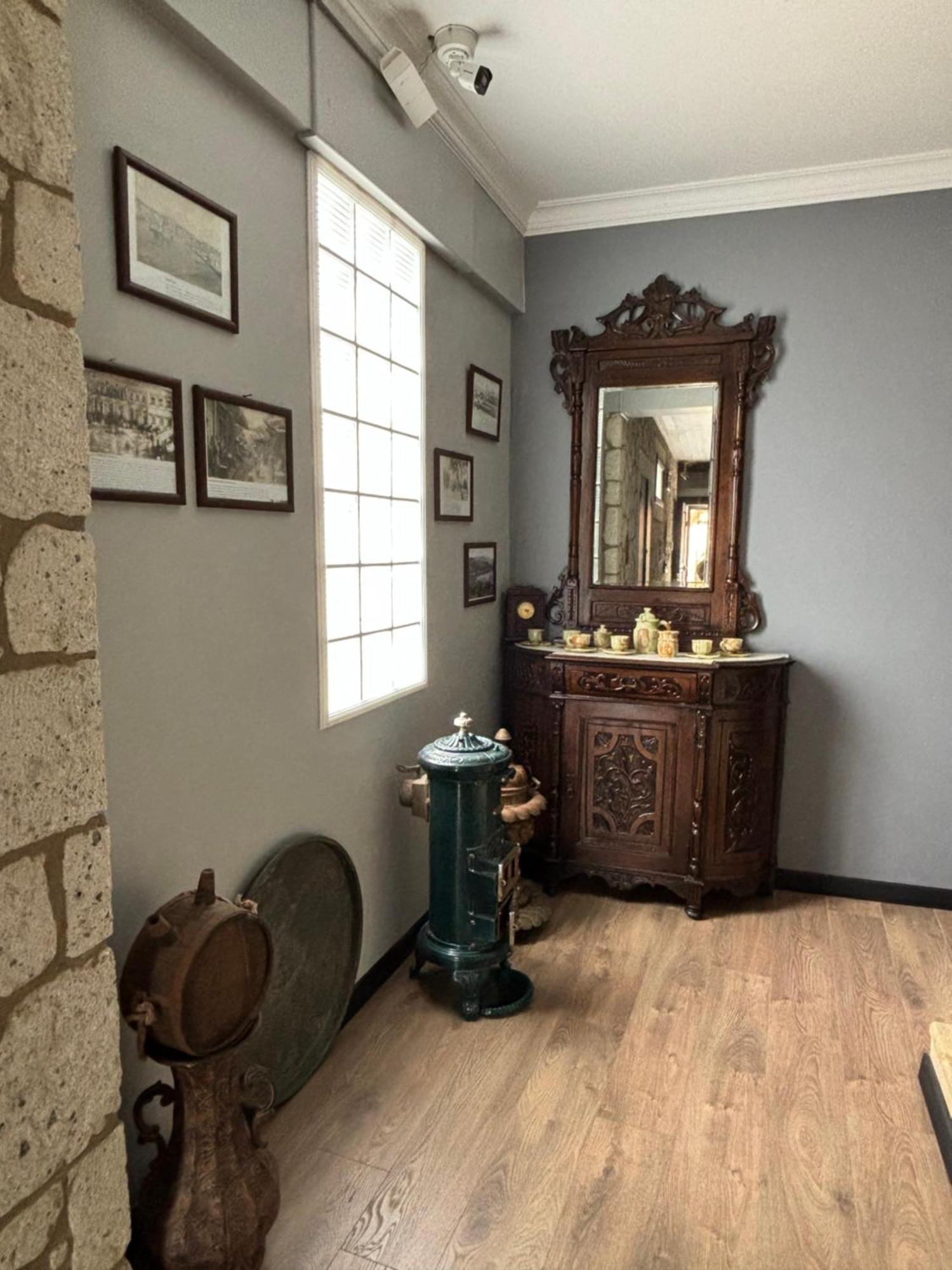 Yalcinkaya Tas Apart Çeşme Luaran gambar